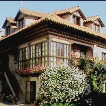 Posada La Casona De Ucieda ภายนอก รูปภาพ