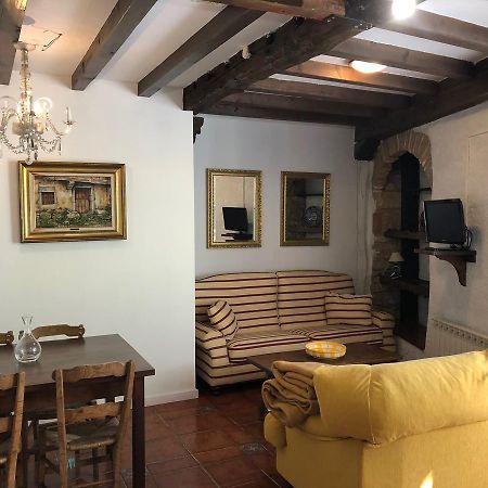 Posada La Casona De Ucieda ภายนอก รูปภาพ