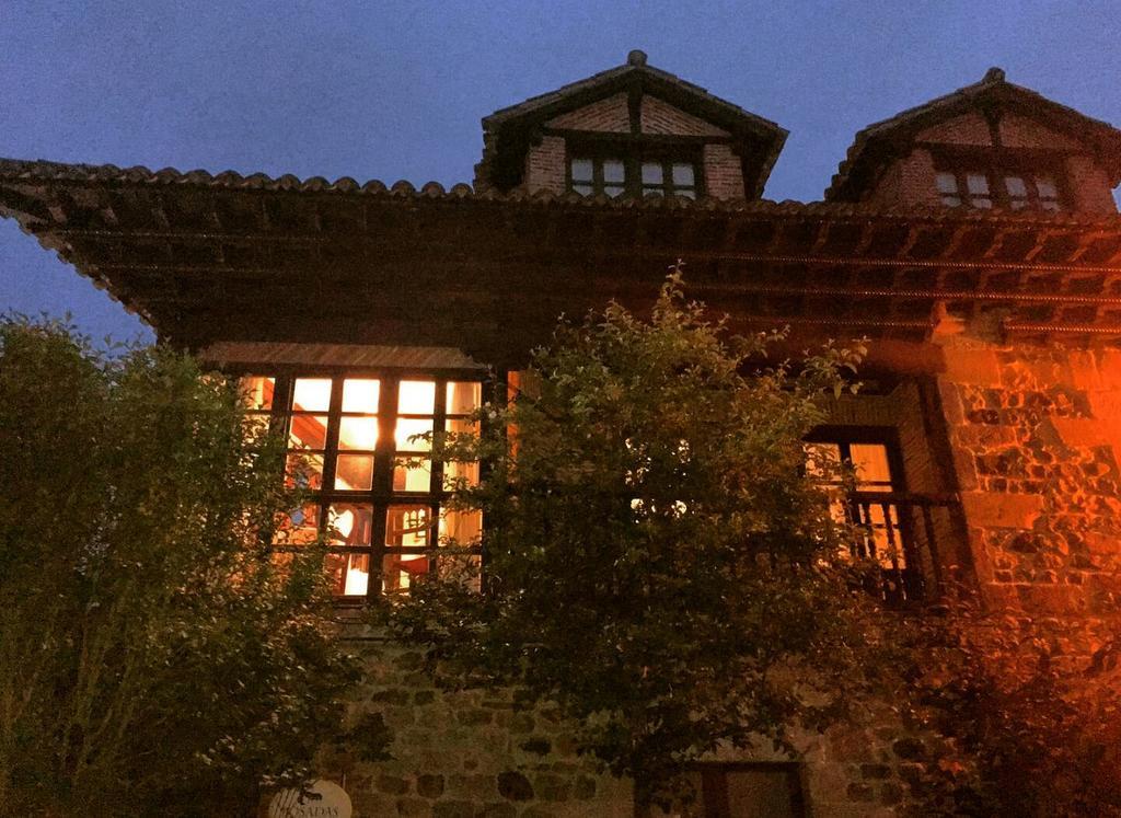 Posada La Casona De Ucieda ภายนอก รูปภาพ