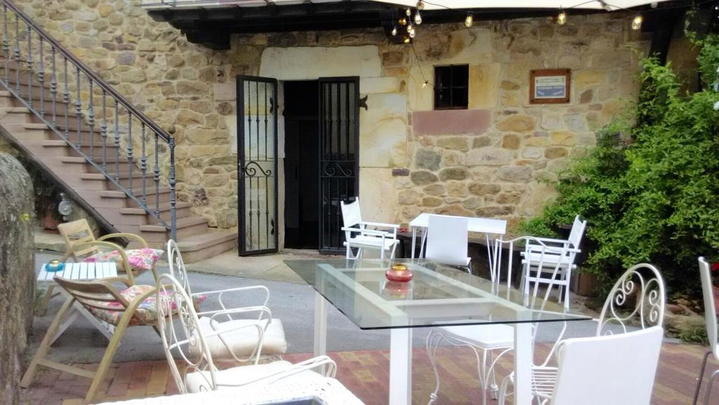 Posada La Casona De Ucieda ภายนอก รูปภาพ